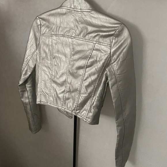 Cute mini jacket - Picture 3 of 3